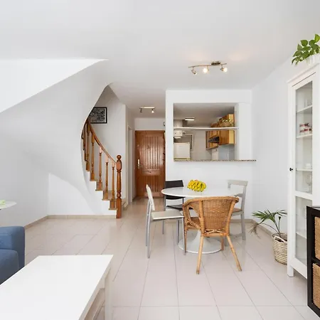 Apartman Home2book Sunny Duplex El Camison, Terrace & Pool