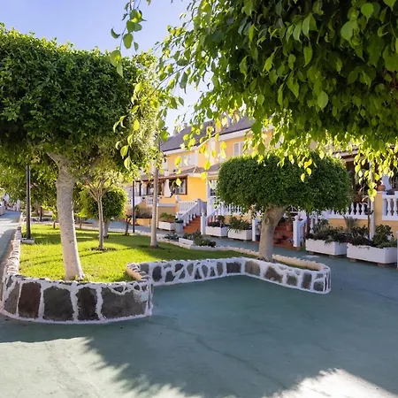Home2book Sunny Duplex El Camison, Terrace & Pool Апартаменты Плая-де-лас-Америкас