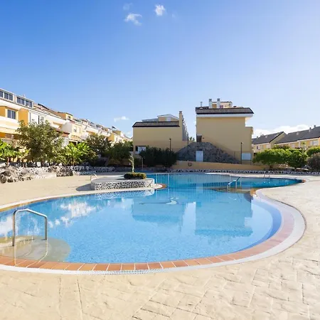 Home2book Sunny Duplex El Camison, Terrace & Pool Плая-де-лас-Америкас